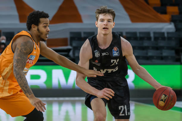 因扎吉的接 因扎吉的接