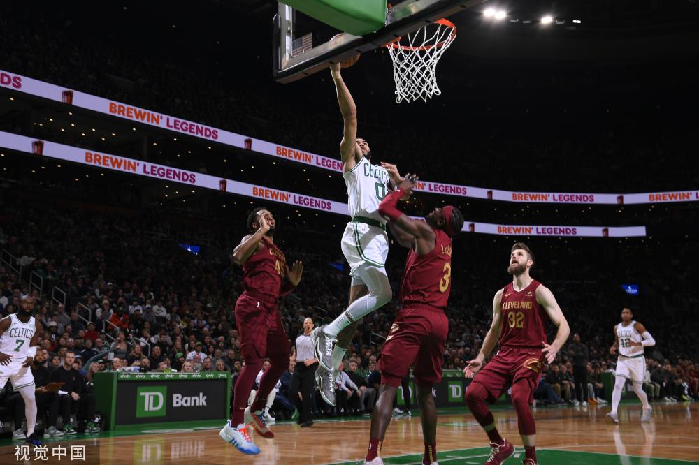 两队在联赛 两队在联赛